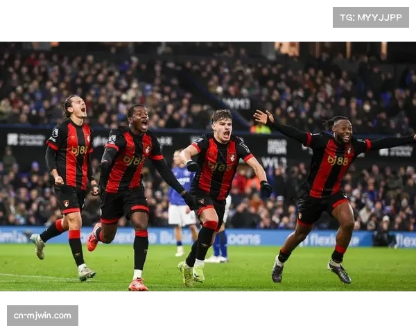 塔弗尼尔角球破门 伯恩茅斯暂时领先诺丁汉森林