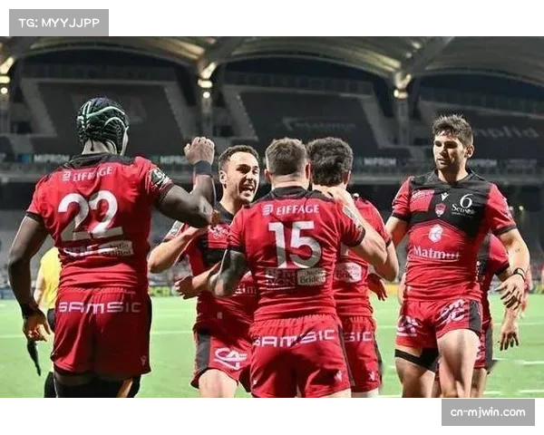 巴黎FC两度追近比分 仍2比4不敌里尔